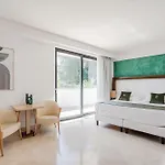 Hotiday Centro Storico Hotel