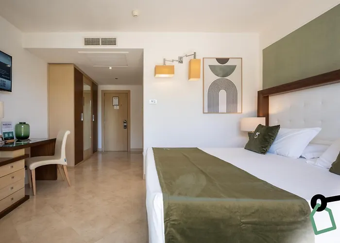 Hotiday Centro Storico 4*