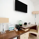 Ξενοδοχείο Hotiday Centro Storico 4*