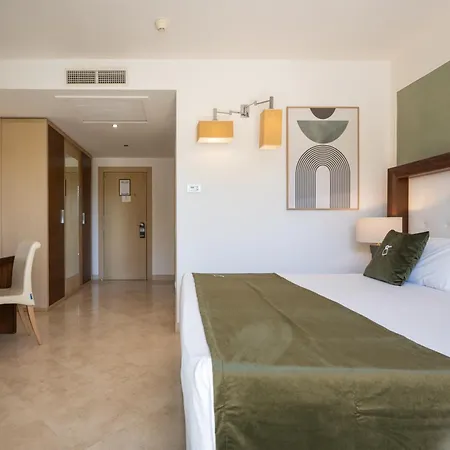 Hotiday Otranto Centro Storico 4*