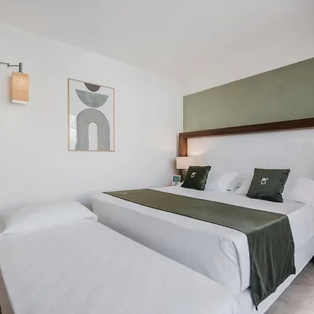 Hotiday Otranto Centro Storico 호텔 4*