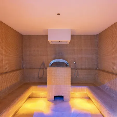 Hotiday Otranto Centro Storico 4* 오트란토