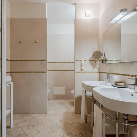 Hotiday Otranto Centro Storico 호텔 오트란토