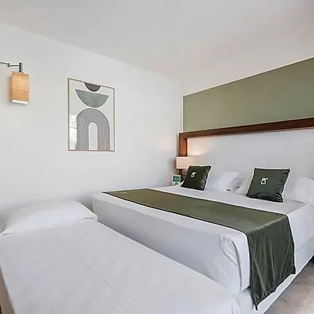 Hotiday Centro Storico Hotel 4*
