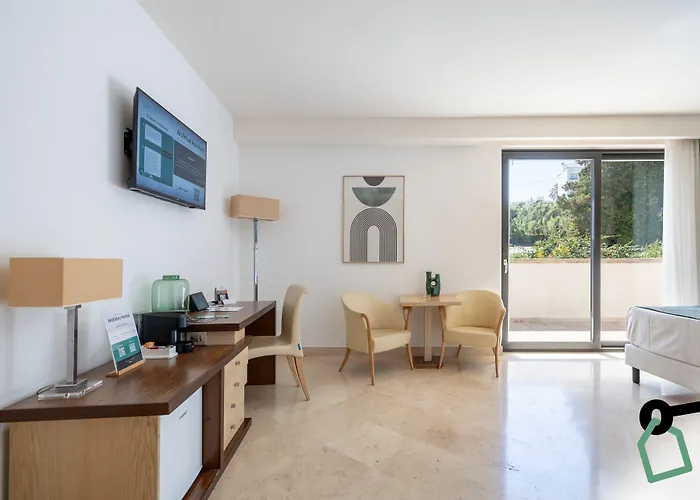 Hotiday Centro Storico Hotel